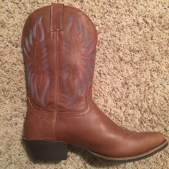 Cowgirl boots - Picture 1 of 5